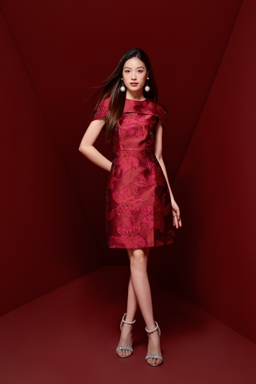Sixdo Dark Red Lily Mini Brocade Dress